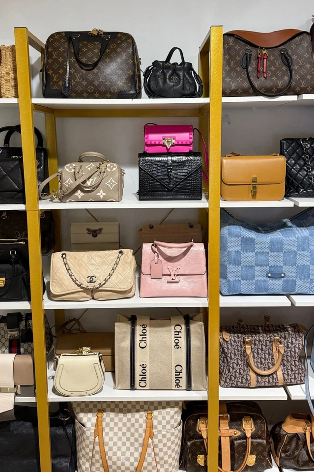 ✨ Designer Bags on Live—Real Deals, Real Luxury, Right Now!