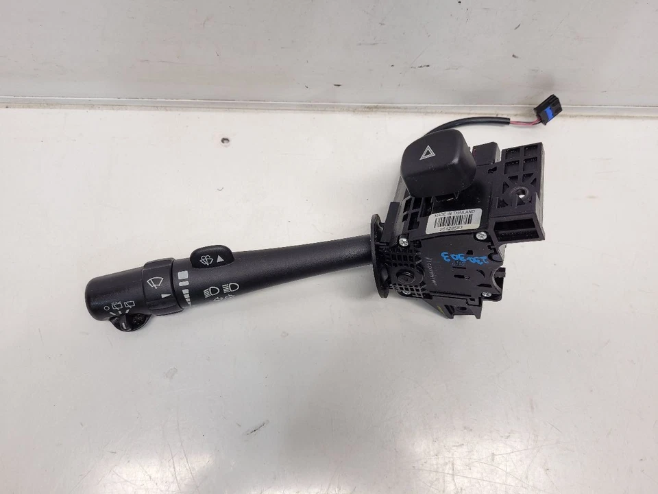 Interruptor de columna Cadillac Escalade ESV 2007-14 - Giratorio y limpiaparabrisas Foto 3 de 4