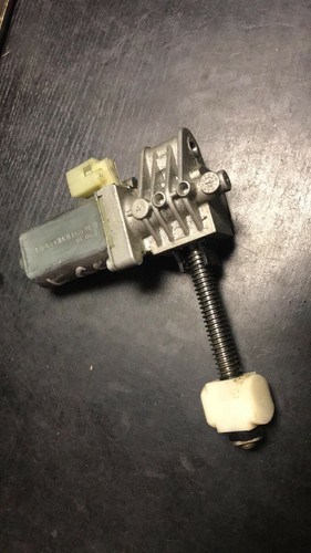 BMW E60 E61 E65 Stellmotor Motor Antrieb 8316628 Bosch 0390201989