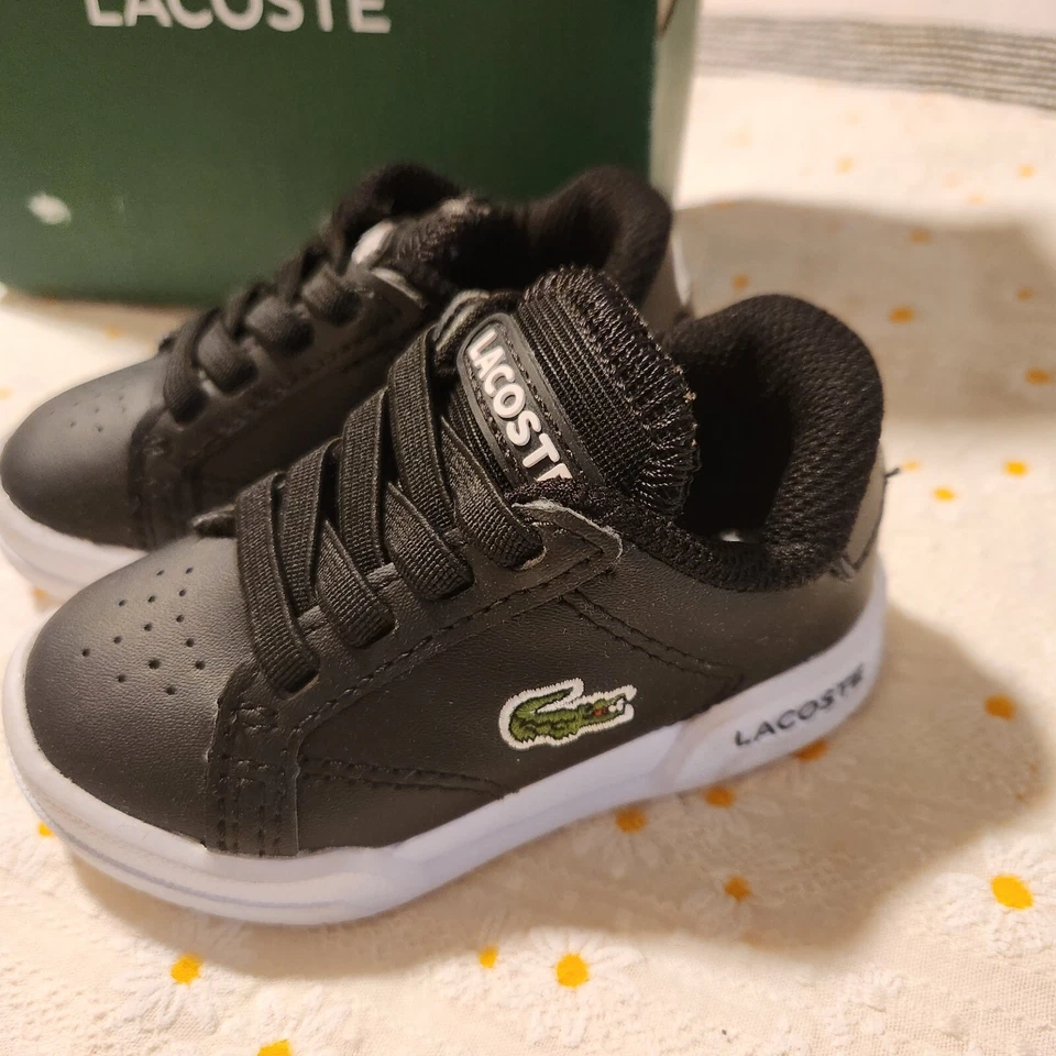 Lacoste Niños Tenis Negro Blanco Zapatos Bebé, Talla US 4c con Caja Foto 4 de 4