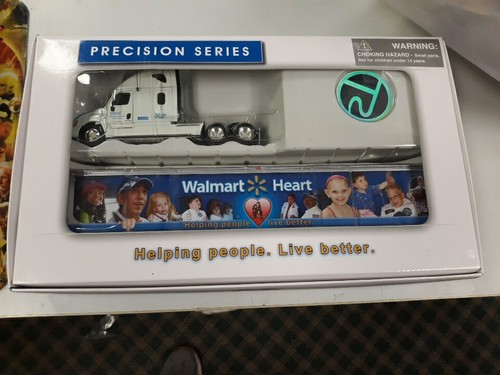 TONKIN PRECISION SERIES WALMART TRACTOR FREIGHTLINER Sleeper Cab Rare!