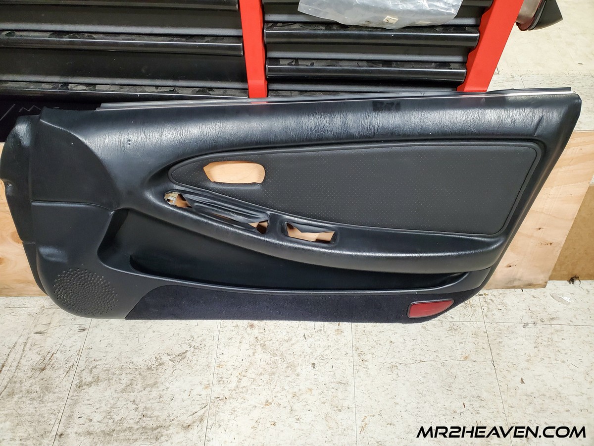 MR2Heaven Door Panel Leather 
