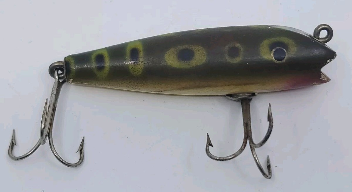 Creek Chub 3852 Beetle ホワイト c 1940 Creek Chub Beetle Fishing Lure Vintage Wood Fishing Lure
