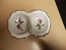 VINTAGE BOND WARE L & M PORCELAIN DIVIDED CANDY / NUT DISH CENTER HANDLE