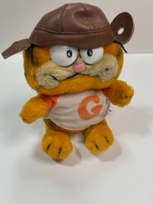 Vintage 1978-1981 Garfield Plush Rugby Player with soft helmet and jersey