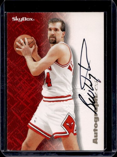 1996-97 Skybox Premium Bill Wennington Autographics Auto Autograph Chicago Bulls - Picture 1 of 2