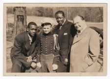 CUBAN BOXER GERARDO GONZALEZ KID GAVILAN & FRIENDS NY 1946 VINTAGE Photo Y 253