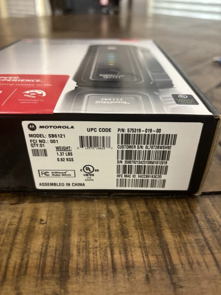 Motorola External SURFboard SB6121 (575319-019-00) DOCSIS 3.0 Cable Modem - Image 2 of 4