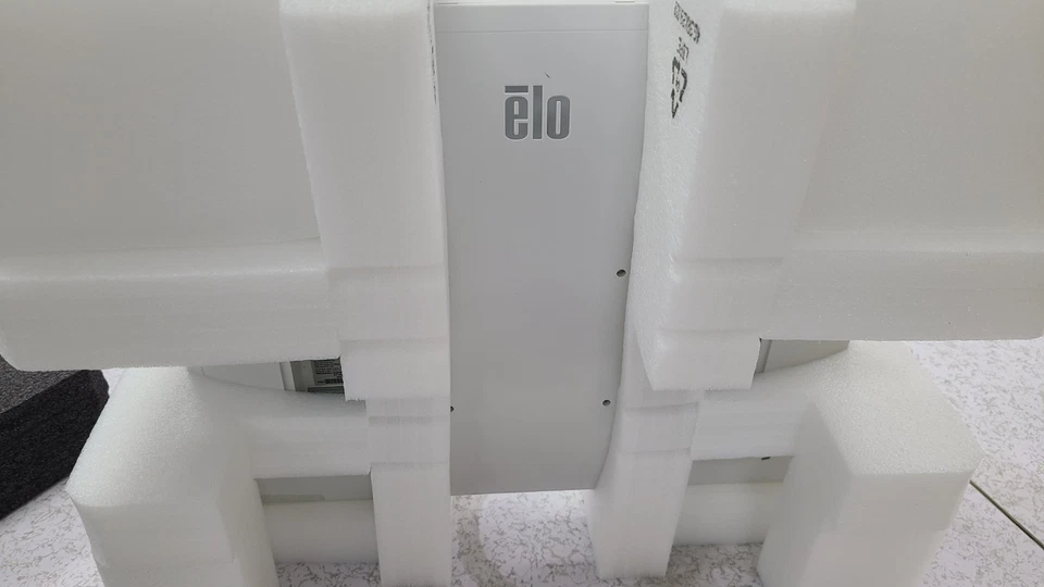 ELO ET1903LM 19" LCD Touchscreen Monitor - Image 3 of 4