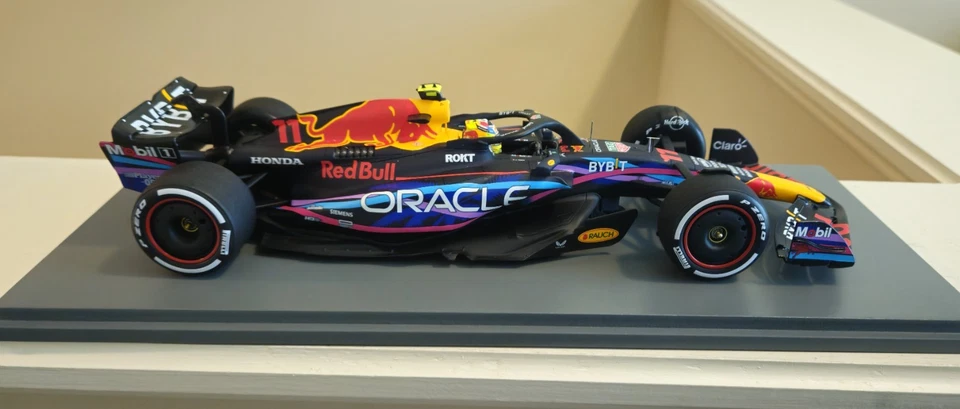 Spark 1/18 Sergio Checo Perez #11 Red Bull RB19 2nd Miami 2023 GP (18S896) - Image 3 of 4
