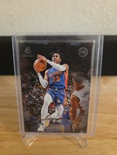 2022-23 Panini Chronicles - Luminance Jaden Ivey #136 (RC)