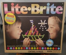 Basic Fun Lite Brite Classic Retro LED Light Up Board 02215 214 Pcs NEW SEALED