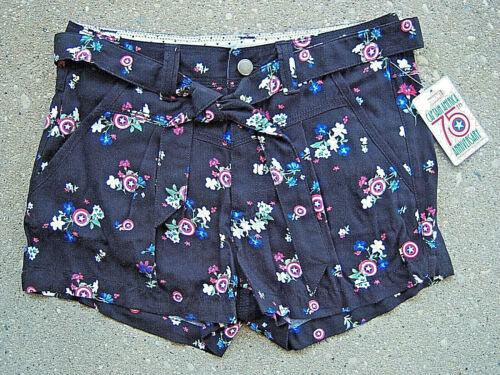 MARVEL women's juniors shorts size S belted black pink floral NWT $38.00 - Picture 1 of 4