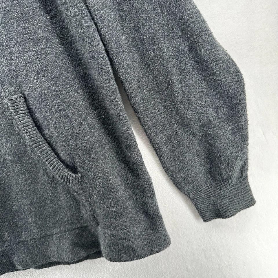 Suéter Henley 7 Diamantes Gris Para Hombre Manga Larga Bolsillo Frontal Con Capucha Tejido Foto 3 de 4