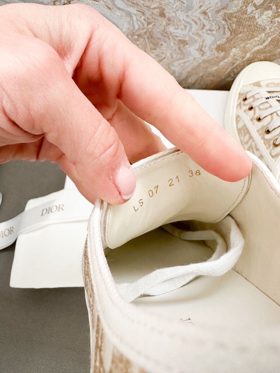 Christian Dior Canvas Gold Oblique Walk'N'Dior Low Top Christian Dior Canvas Gold Oblique Walk'N'Dior Low Top