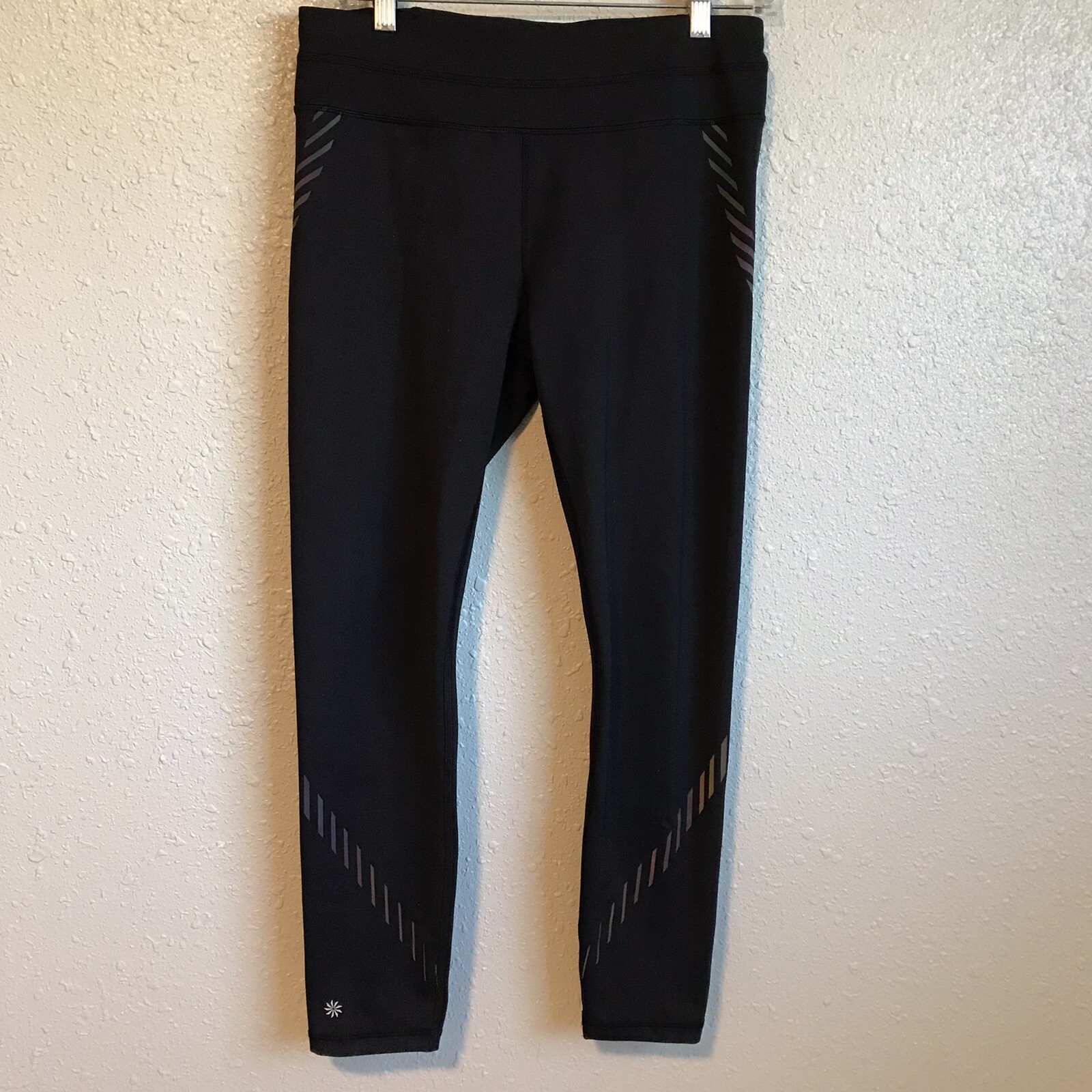 ATHLETA Black Reflective Details Workout Activewear Z… Gem