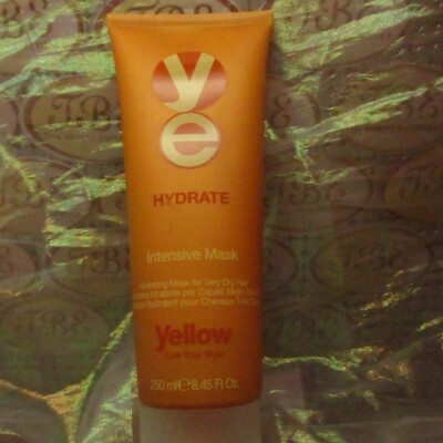 YELLOW HYDRATE INTENSIVE MASK FOR VERY DRY HAIR 8.45 OZ. / 250 ML.