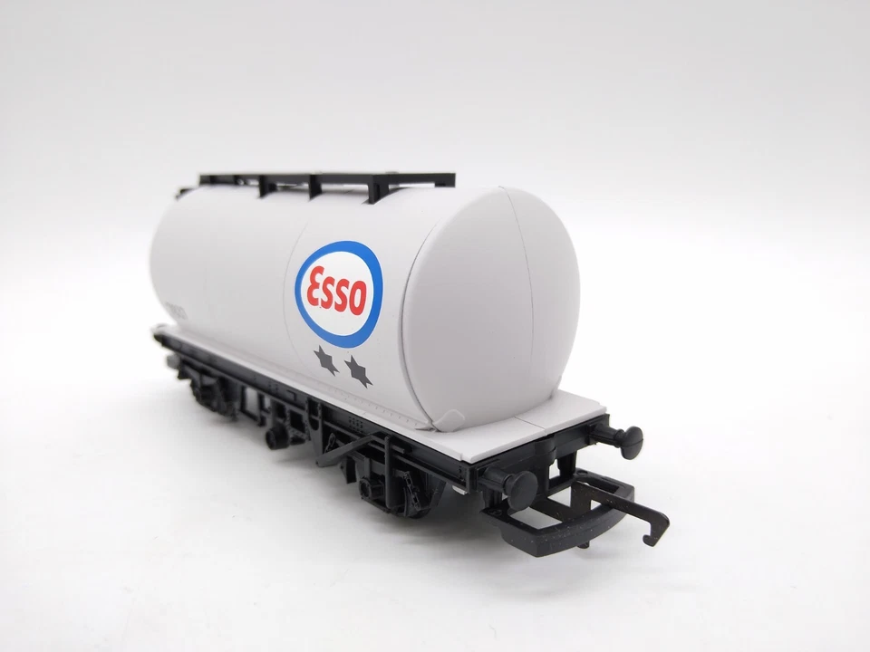 Hornby Esso Tank Wagon 7837 - OO - (Unused) Mint Condition - Image 2 of 4