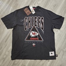NEW Mitchell & Ness Kansas City Chiefs Women's Logo Boyfriend T-Shirt Medium