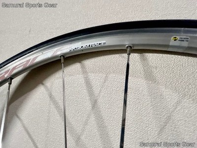 【Mavicマビック】AKSIUM RACE前輪＋日本製タイヤ重量1.14kg Mavicマビック】AKSIUM RACE前輪＋日本製タイヤ重量1.14kg Mavic