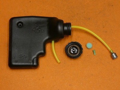 Mcculloch 3200 3500 3805 Oil Tank with Cap New Hose Vent