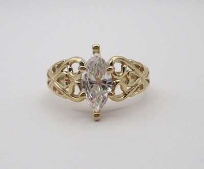 10K Yellow Gold Marquise Shape Simulated Diamond Sz 6 Engage/Wedding Ring -3.22g