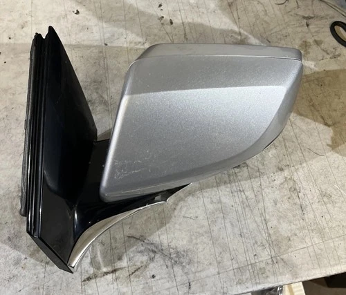 13 Cadillac XTS Driver Left Side View Power Mirror