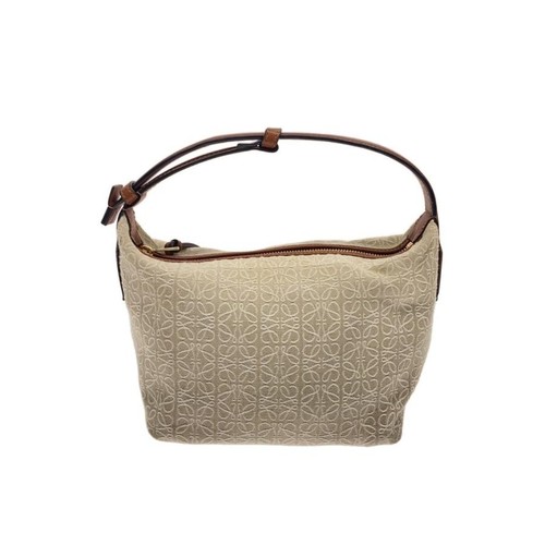 LOEWE Bag: White W18.5-23H14D13cm w/dust bag;