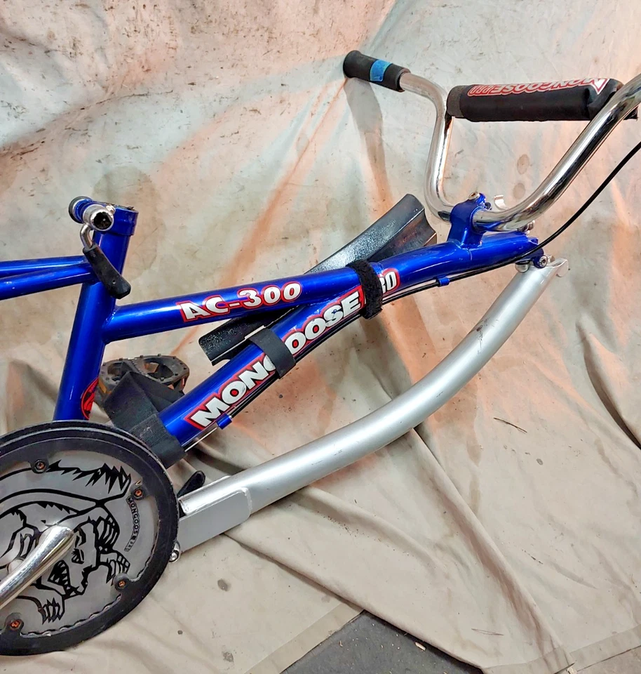 Mongoose Pro AC-300 Trail-a-Bike 20" Kids Bike Attachment PullAlong 6 Speed Grip - Image 4 of 4