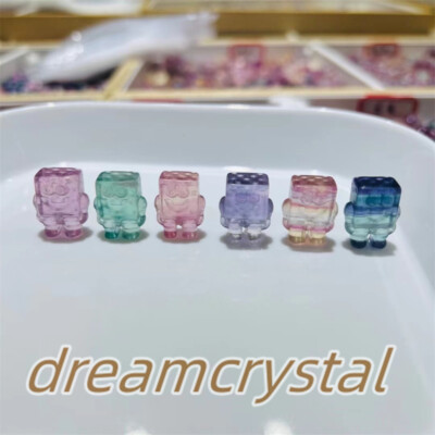 100pcs Random Natural Fluorite Crystal Skull Mini Carved Skull Quartz Reiki Gift