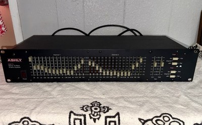 ASHLY GRAPHIC EQUALIZER CG-215 VGC