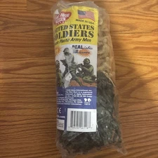 TimMee Plastic Army Men - OD Green vs Tan 100pc Toy Soldier Figures Made in USA