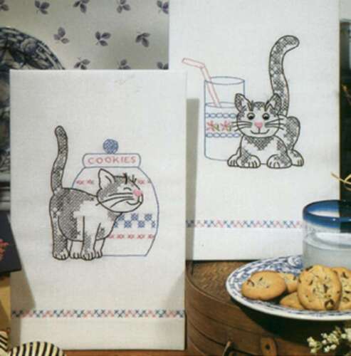 Stamped Kitchen Towels For Embroidery 17"X30" 2/Pkg Kittens - Picture 2 of 2