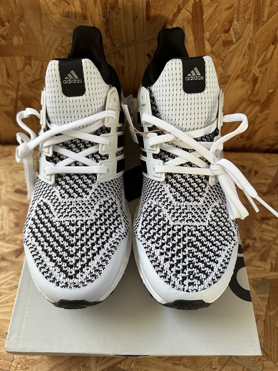 Men's Shoes - Size 8 - adidas UltraBoost 1.0 - White / Black