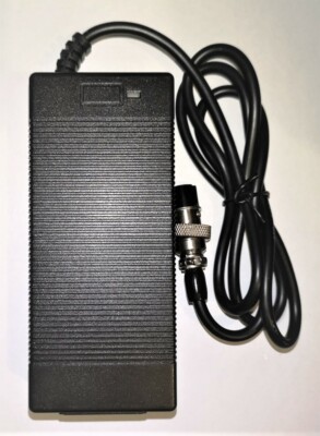 Kugoo Ladegerät Stromkabel Kabel und UK-Stecker, UK-Verkäufer, nicht xiaomiM365 kompatibel