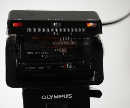 Olympus T45 Electronic Flash OM Series w/Charger - TESTED WORKS - Picture 13 of 15