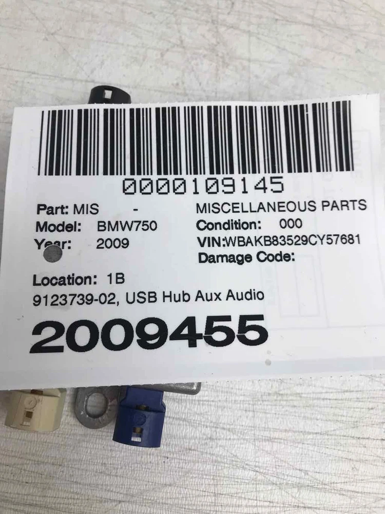 Usb Hub Aux Audio Interface Control Module OE 9123739- Fits BMW 750LI 2002-2012