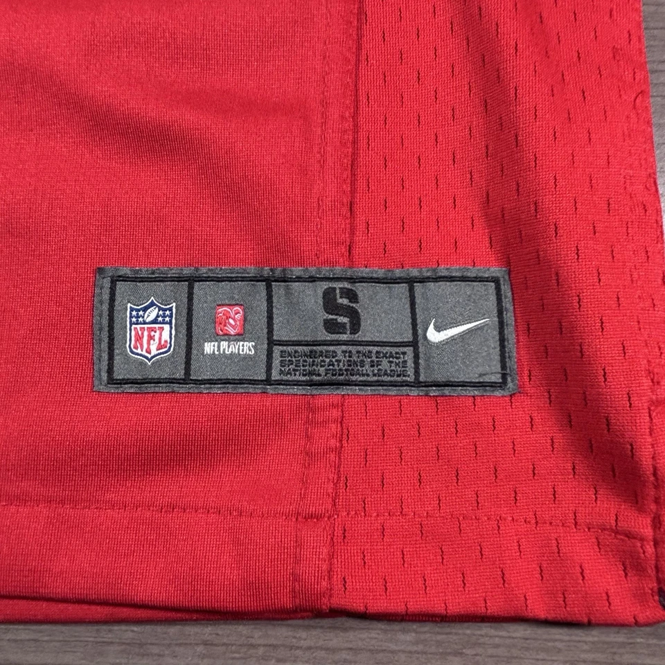 Camiseta deportiva juvenil Nike On Field Tampa Bay Buccaneers #22 Martin talla pequeña Foto 2 de 4