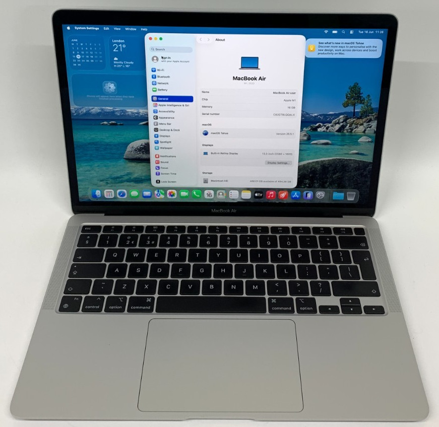 Apple MacBook Air A2337 13.3" M1 16GB RAM 512GB SSD Grade C GBR 322 Cycles