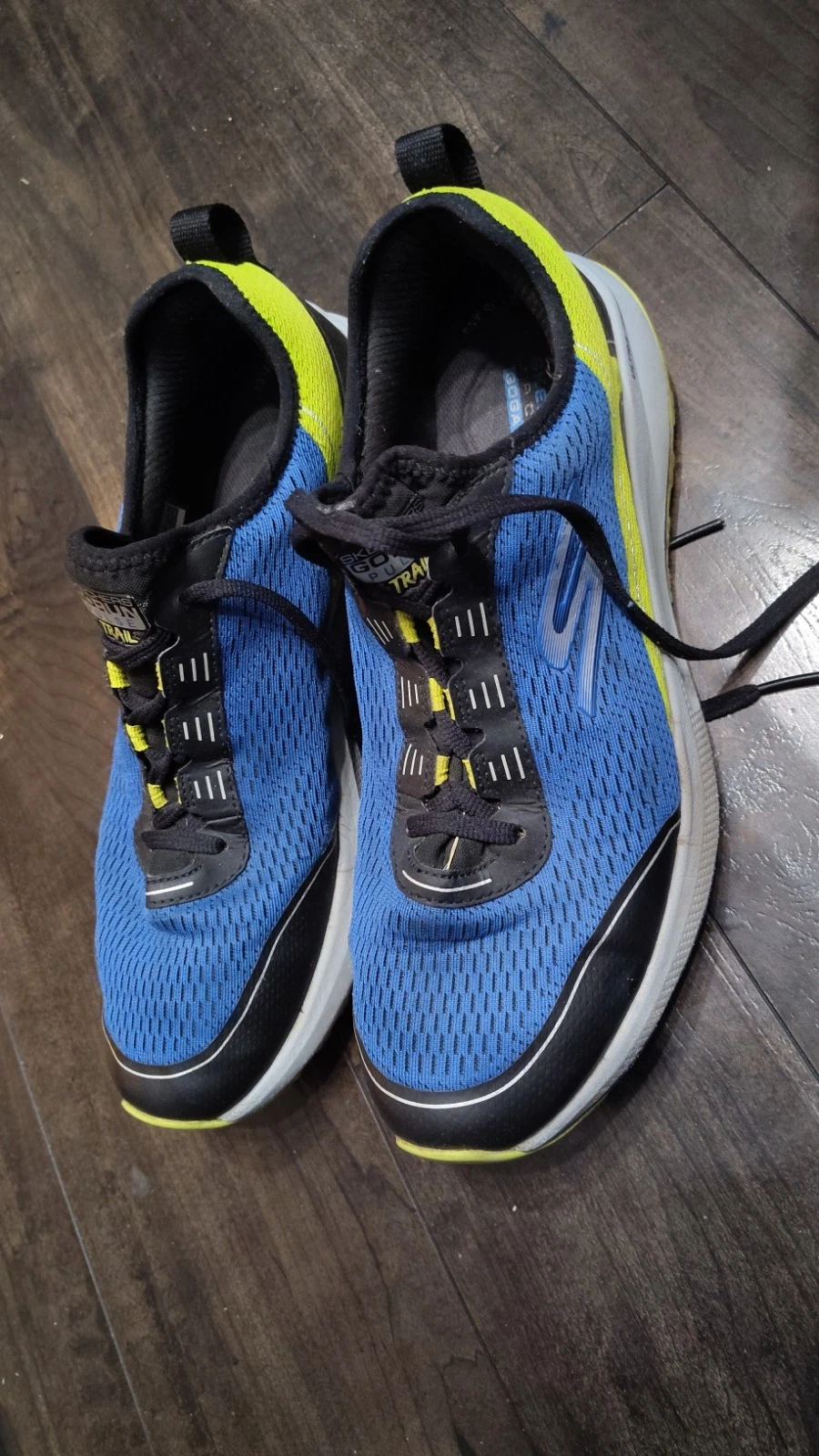 SKECHERS Go Run Pulse Trail Ultra Blue Men's Size 11.5 Sneakers 220149 Hiking
