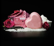 Viori Vanilla Kiss Heart Shaped Body Lotion Butter Bar Limited Edition