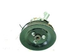 Pompe direction assistée Mercedes 611