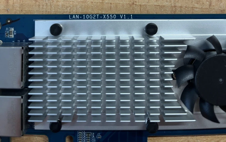 LAN-10G2T-X550 QNAP Low profile Dual-Port 10Gbase-t Network Expansion Card - Image 2 of 4