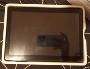 Ipad Samsung TB02.Farbe Schwarz.Akku gut fünktioniert sehr gut 256GB RAM 12