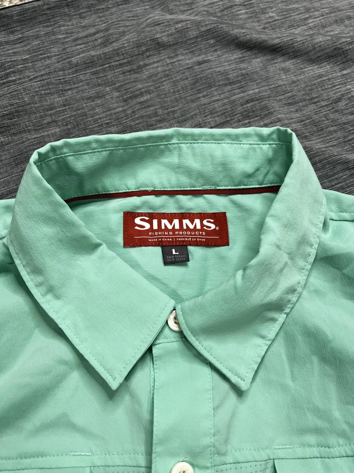 Simms Fishing Shirt Mens Large Green Vented Long Sleeve Button Front Performance - Image 3 of 4
