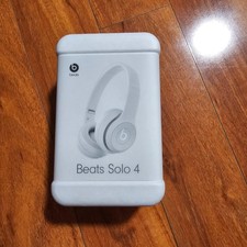 Beats by Dr. Dre Solo4 Wireless On-Ear Headphones MATTE GRAY MG7J4LL/A