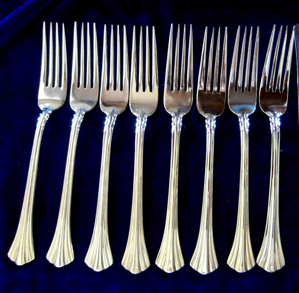 Service For 8 Gold Plated Flatware TOWLE SUPREME CUTLERY Classic Plume 46 pieces - Image 4 of 4