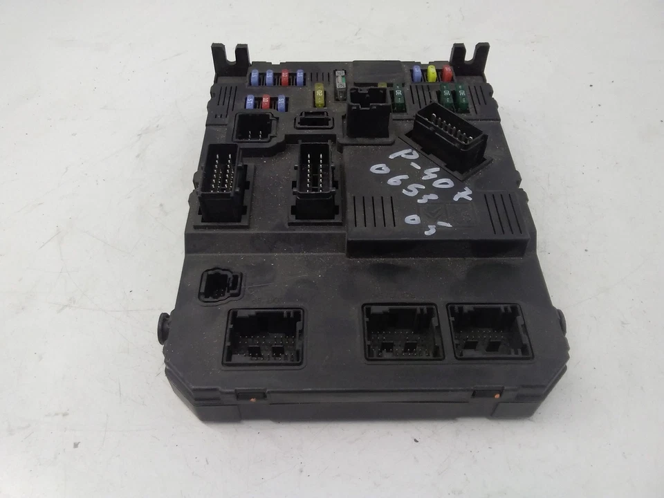 Scatola fusibili PEUGEOT 407 SW 6E 9655708380 2.0 Diesel 100kw 2005 27615569 - Immagine 3 di 4