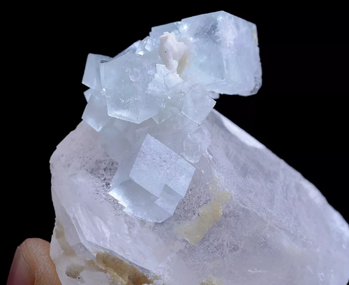 81g Natural Blue And White Porcelain Fluorite & Crystal Mineral Specimen/China - Picture 2 of 11