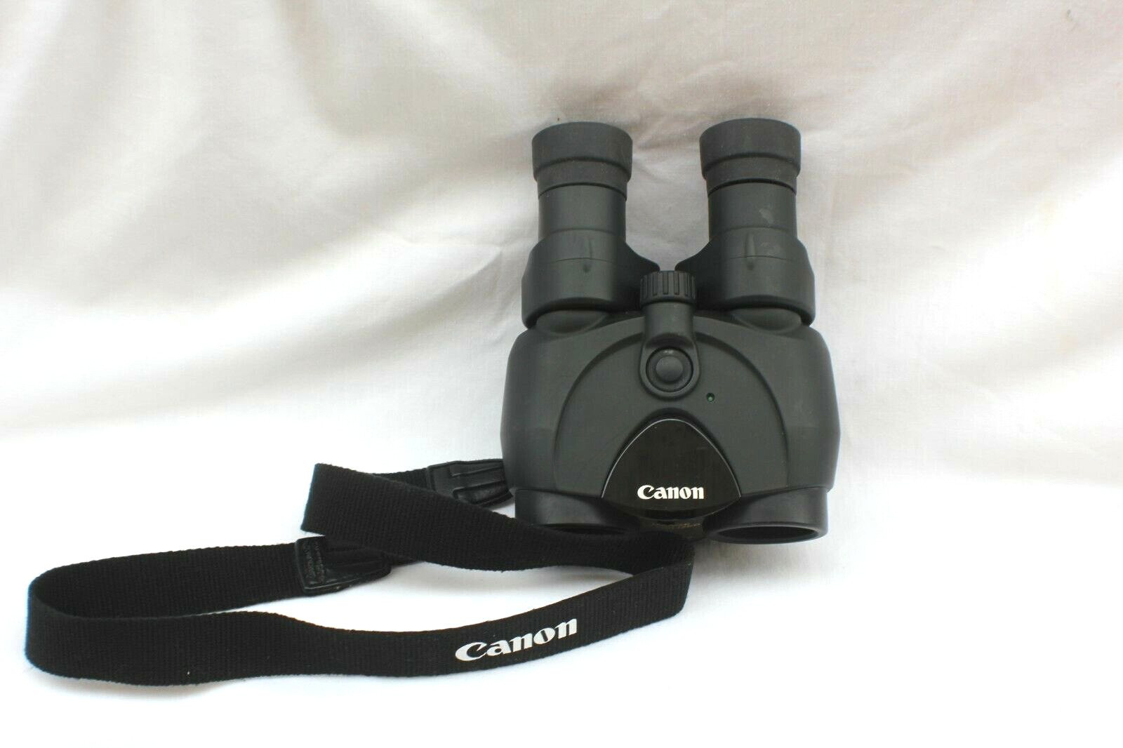 CANON 10X30 IS BINOCULARS WITH IMAGE STABILIZER | 5400743D| BLACK NO CASE